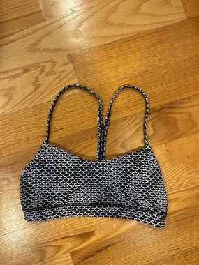 lululemon athletica Black & White Patterned Strappy Sports Bra